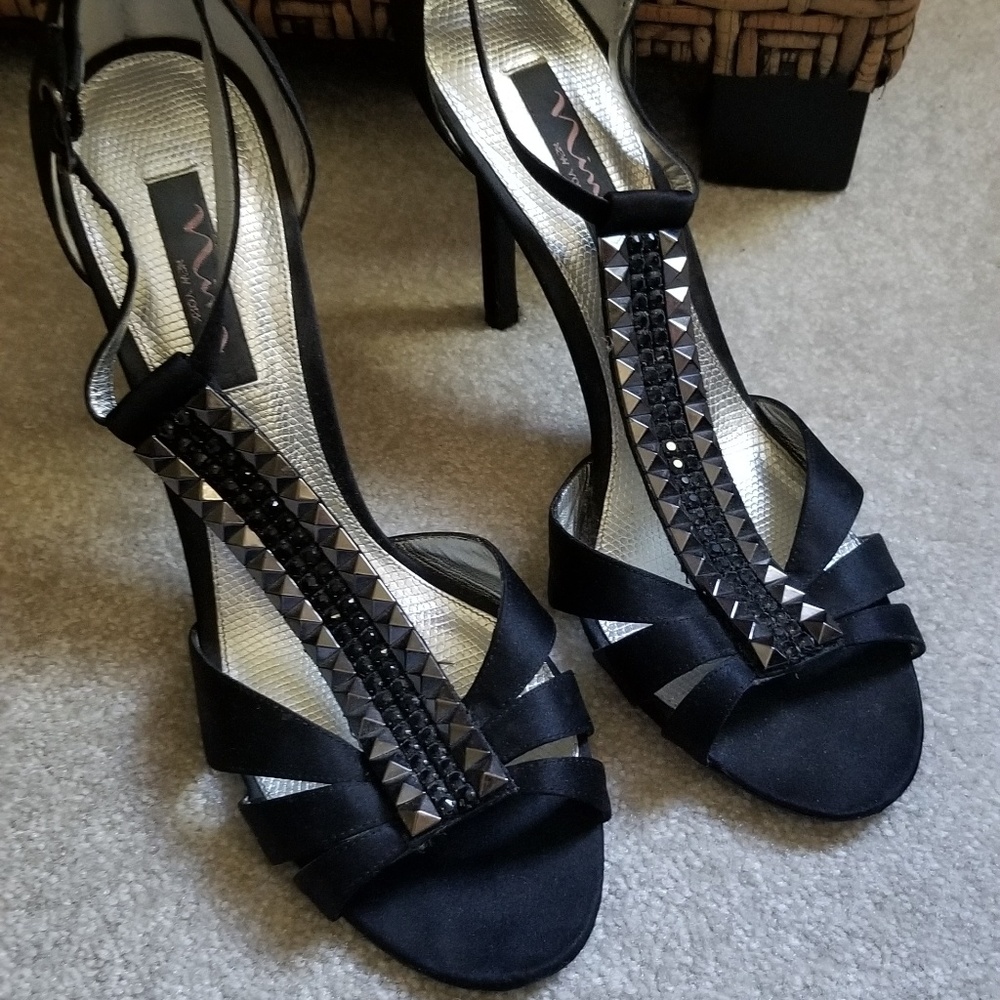 Nina High Heel